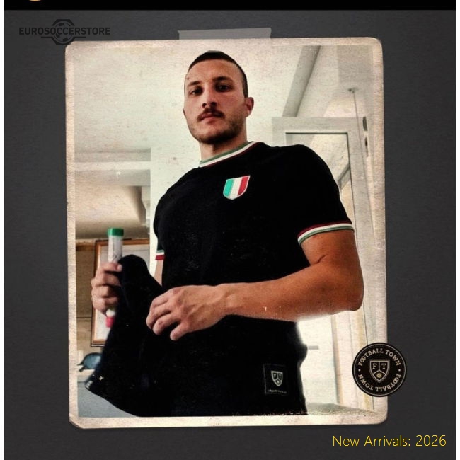 Vintage Italy Gli Azzurri Black Soccer Jersey-Football Jersey Hub