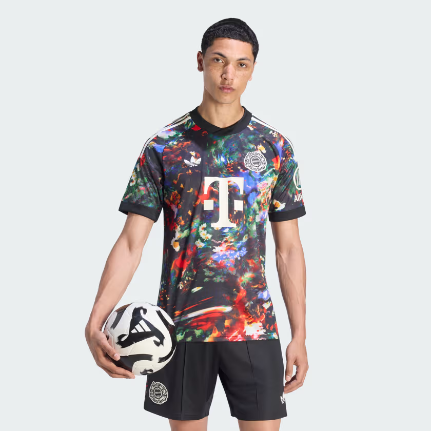 Bayern Munich 2026-27 Wiesn Oktoberfest Floral Special Jersey