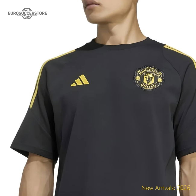 2025-2026 Man Utd EU Training Tee (Black)-The Soccer Shirt Hub