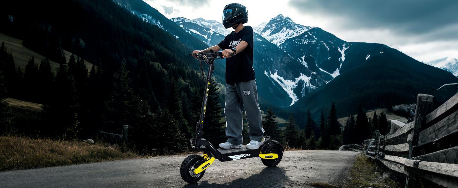 GT06 Adult electric scooter, high power, 1200 W, 48V13/23.4 ampere-hour battery, 20-40 miles range, 11-inch all-terrain tires, foldable, with front and rear shock absorption, suitable for teenagers' commuting.