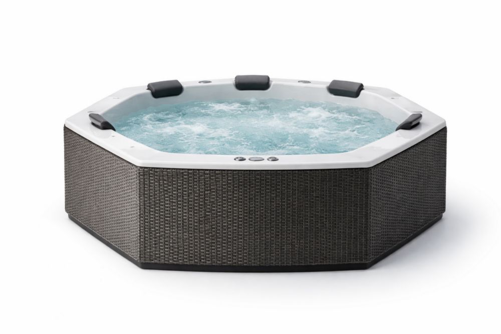 Achteckiger Whirlpool Ø 200 cm aus Polyrattan und Acryl