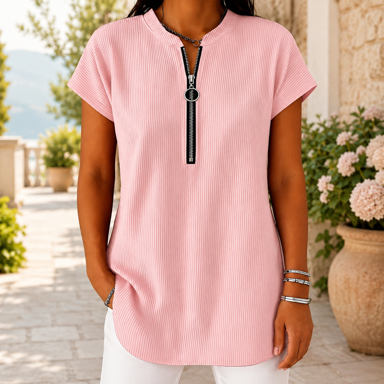 ✨ Rippstrukturiertes Kurzarmshirt mit Ring-Reißverschluss – lässig, modern und wunderbar vielseitig