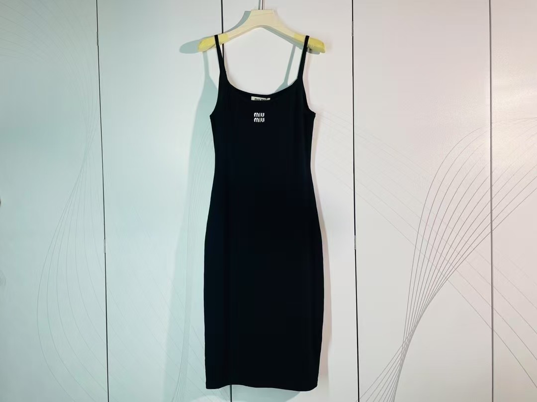 Miu New Halter Slim Dresses