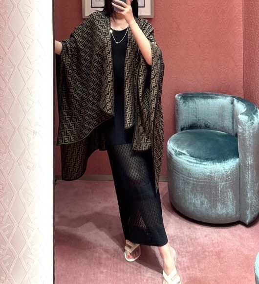 FEN 25SS Full printed tricolor shawl