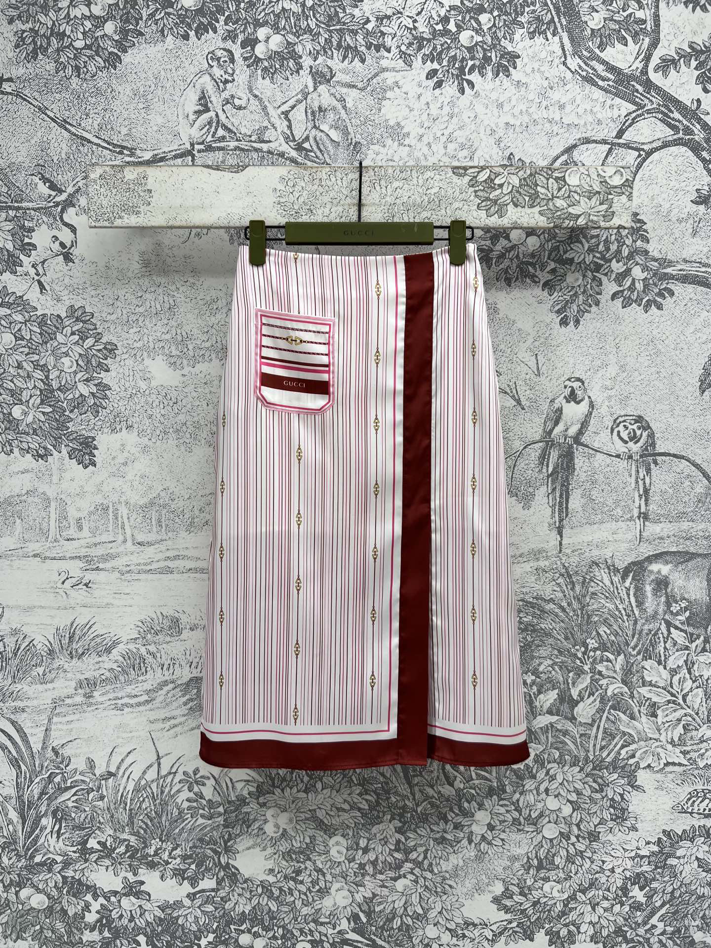 GUCC25SS Striped Saddle Button Pattern Half Skirt