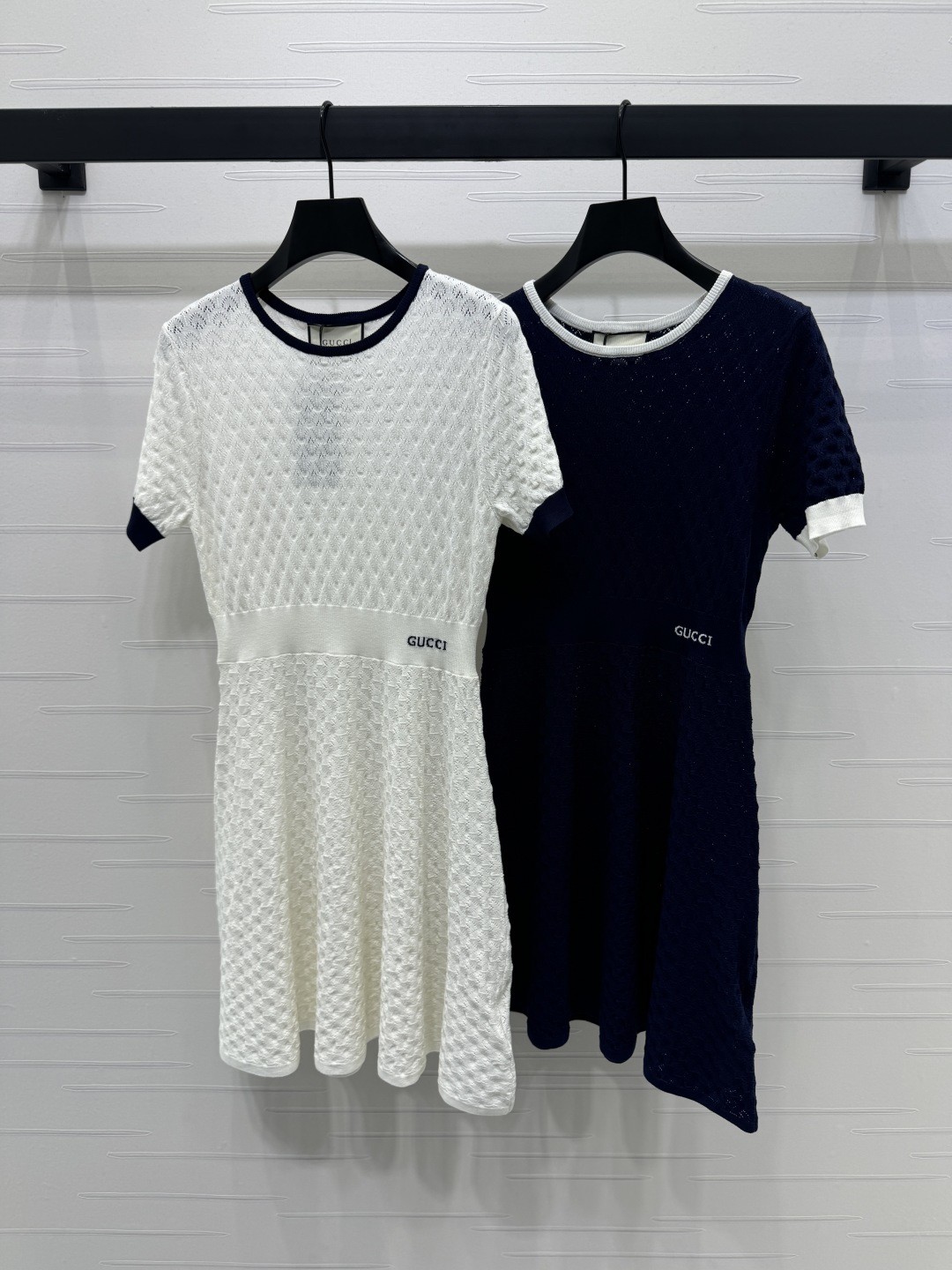 GUCC25SS round neck short sleeve knit dress
