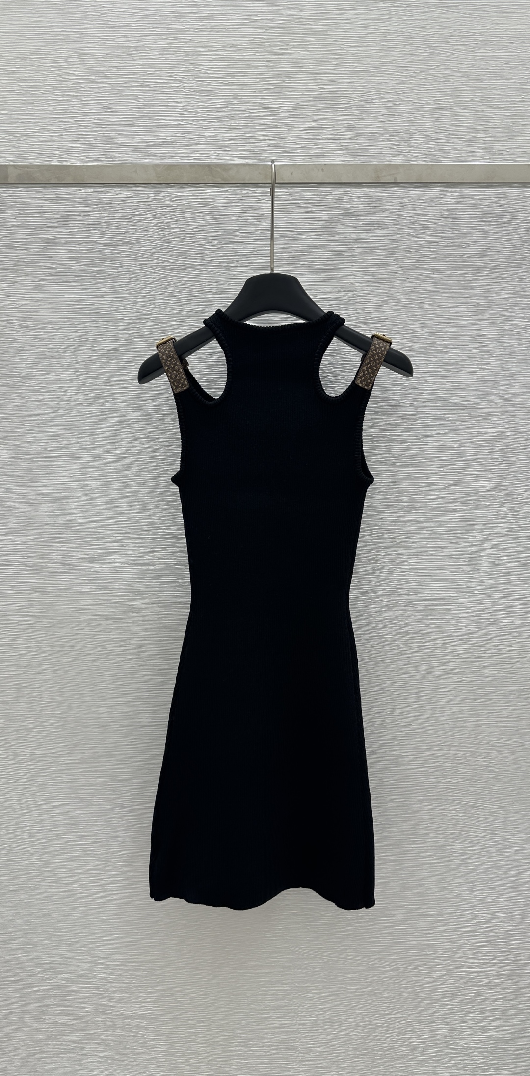 LU25SS round neck chain knit dress