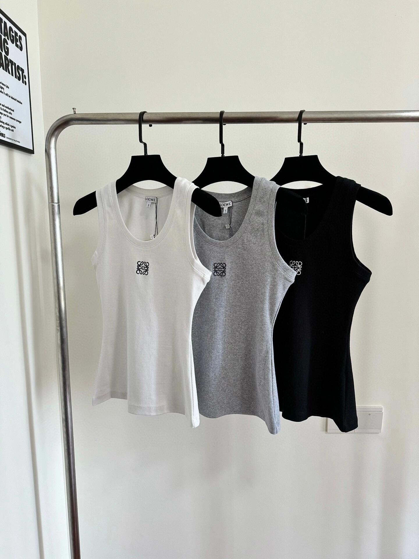 Loe Knitted Embroidered Logo Tank