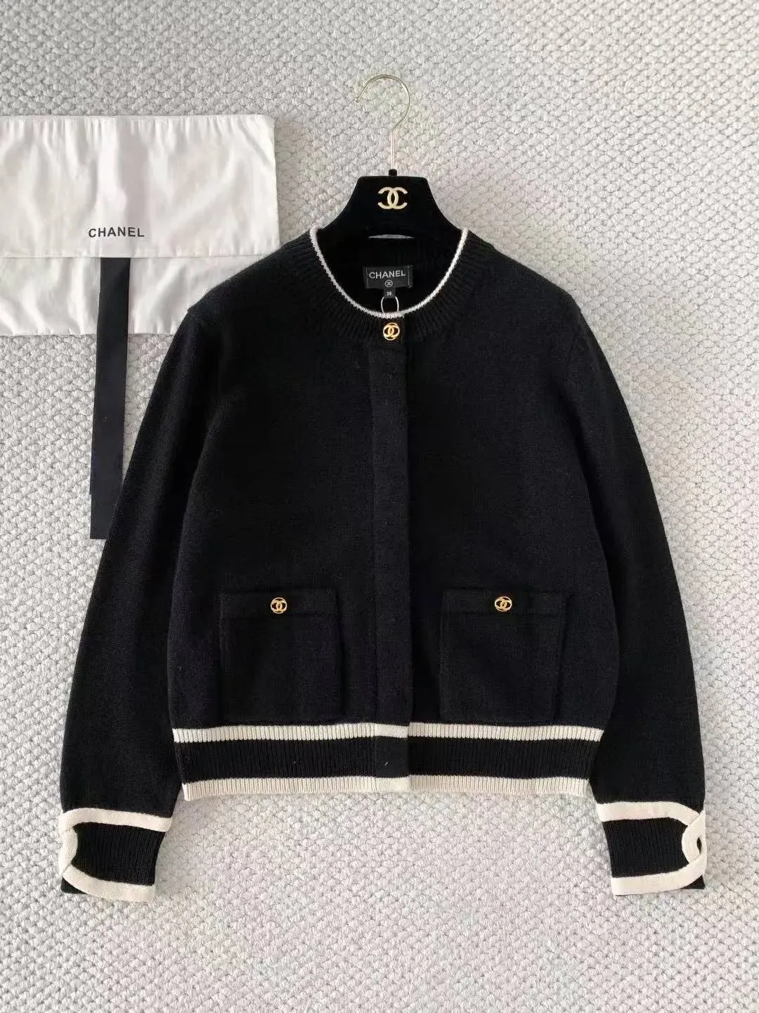 CC 26S Iconic Logo Cuff Cardigan