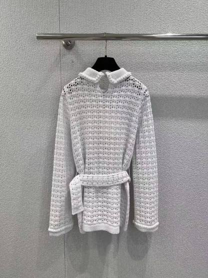 CC 26SS   Hollow knit doll collar top