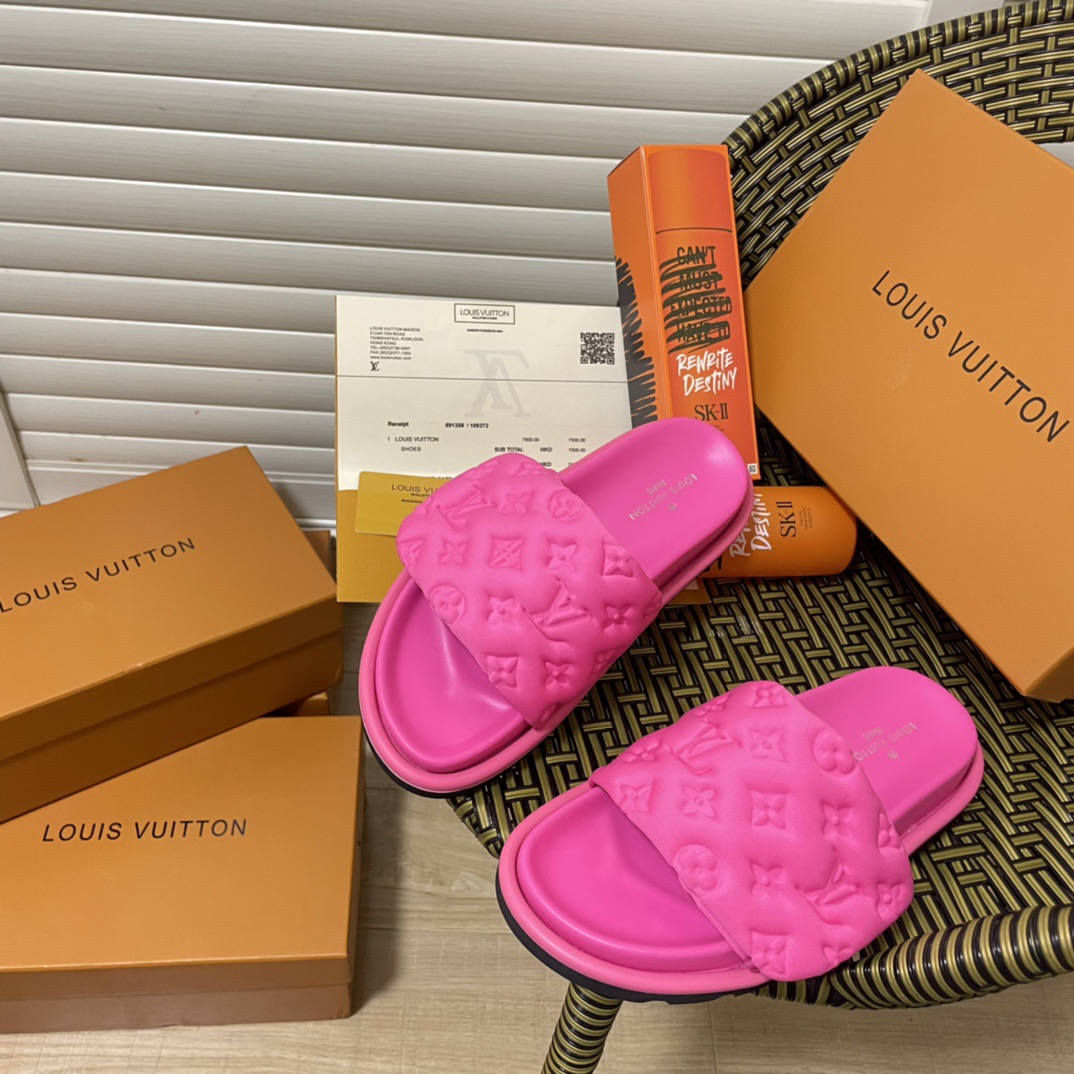 LU Monogram Padded Platform Slides