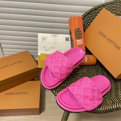LU Monogram Padded Platform Slides