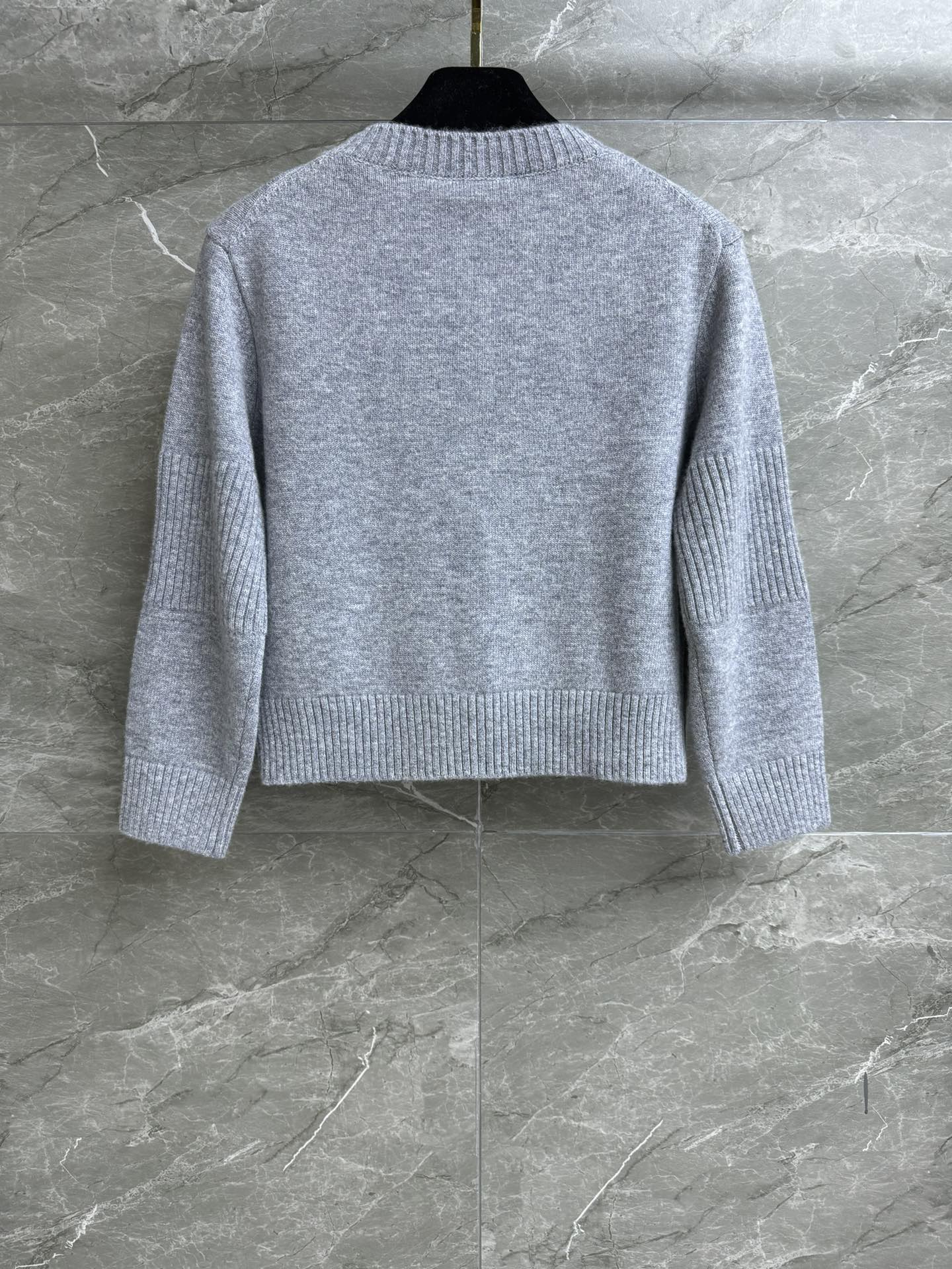 CC Exquisite button knit cardigan