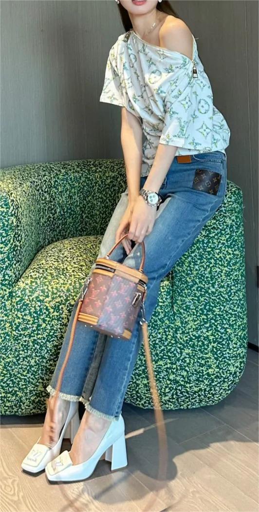 LU One Shoulder Metal Zipper Printed Graphic T-Shirt