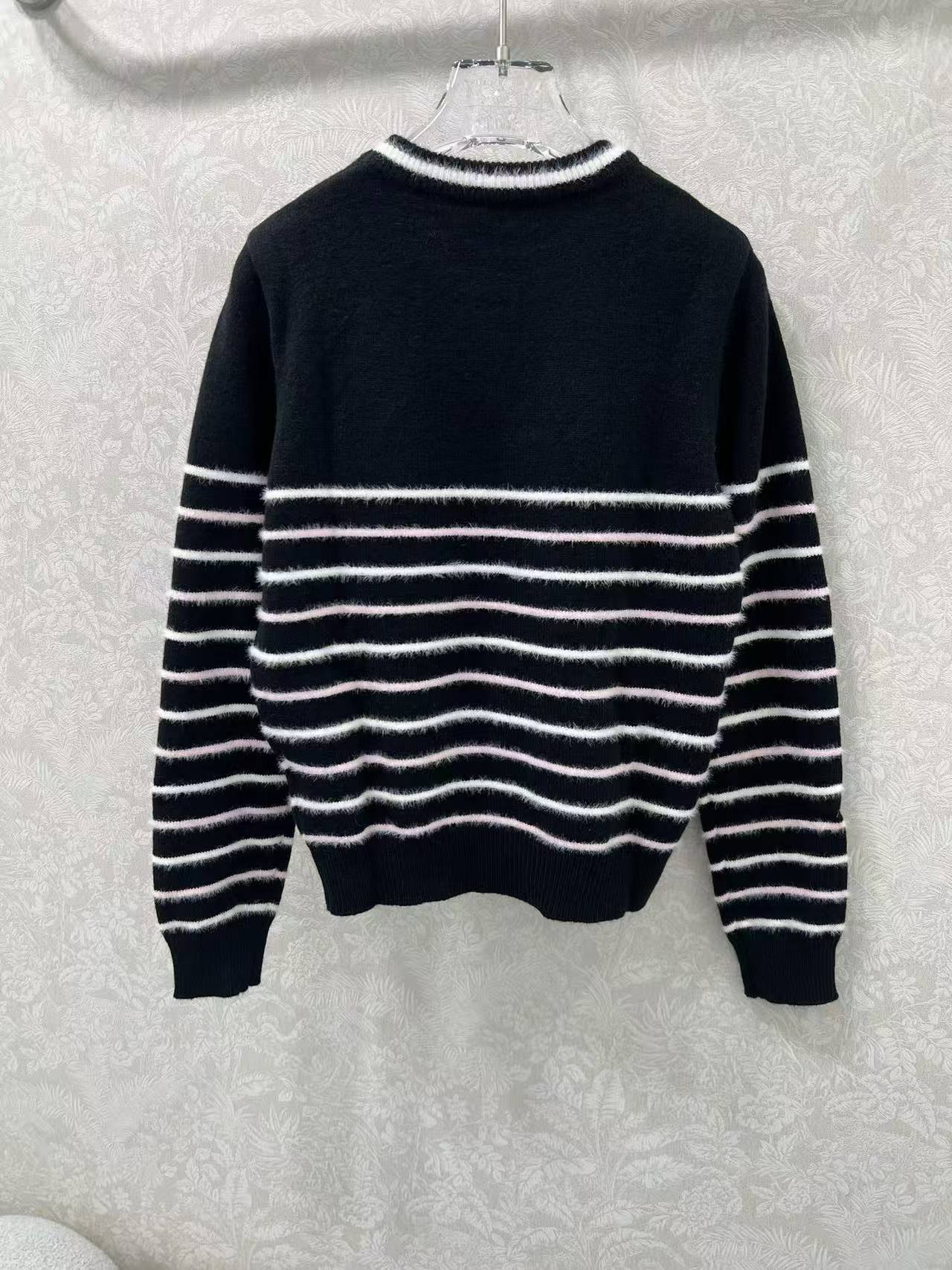 CC 25SS Striped pullover long sleeved sweater