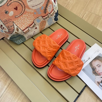 LU Monogram Padded Platform Slides