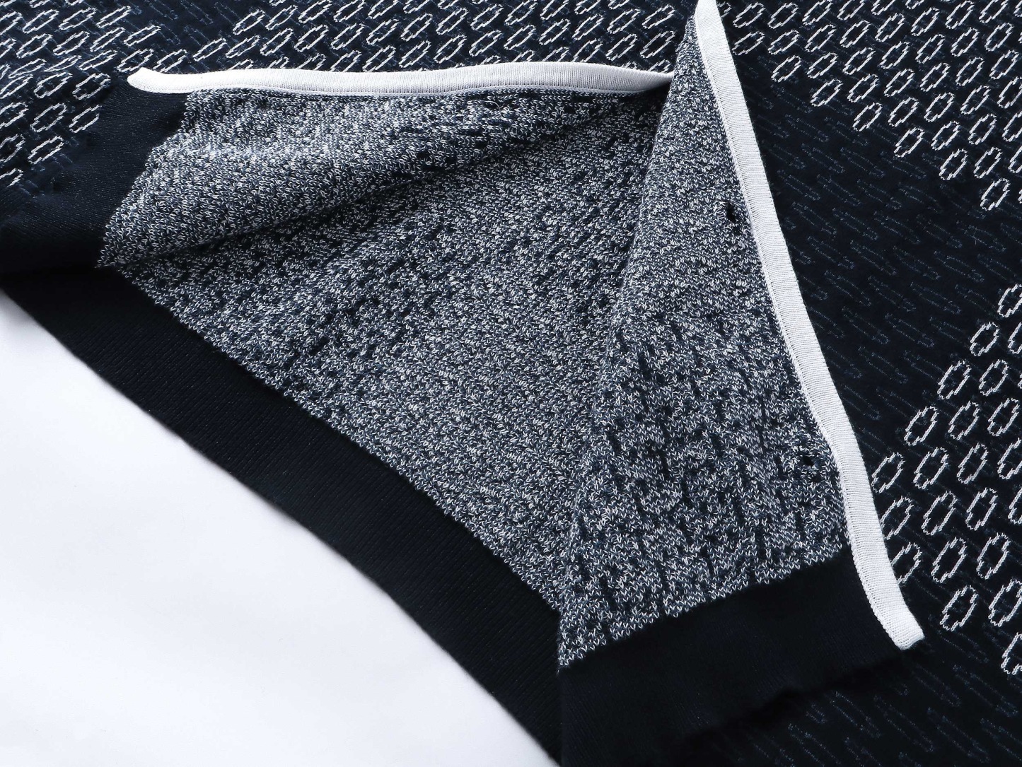 1V Blue grid knitted short sleeved shirt