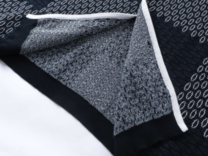 1V Blue grid knitted short sleeved shirt