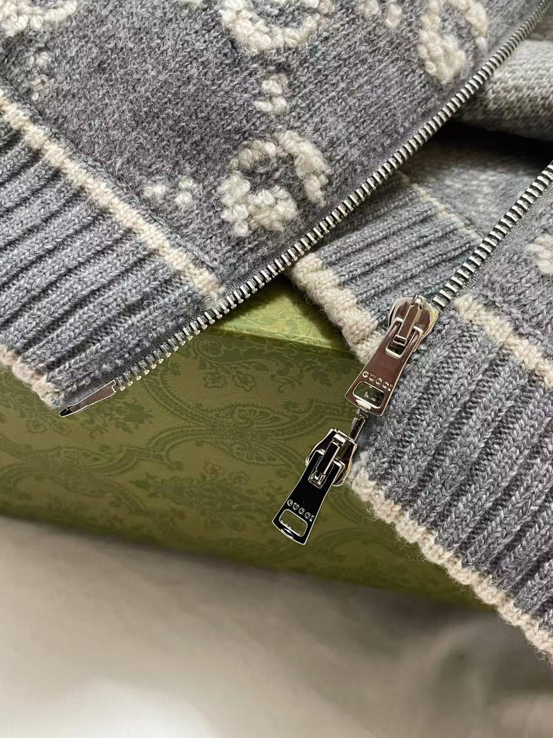 GG 25SS Zipper printed wool knitted sweater