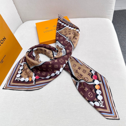 Louis Vuit 90x90cm Mulberry Silk Square Scarf