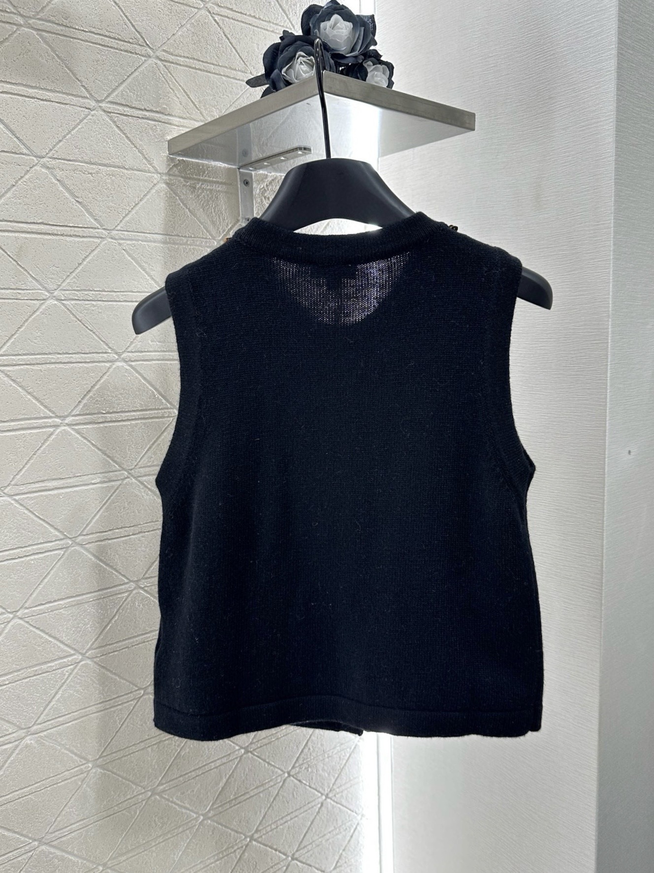 CC 25SS Nail bead knitted vest