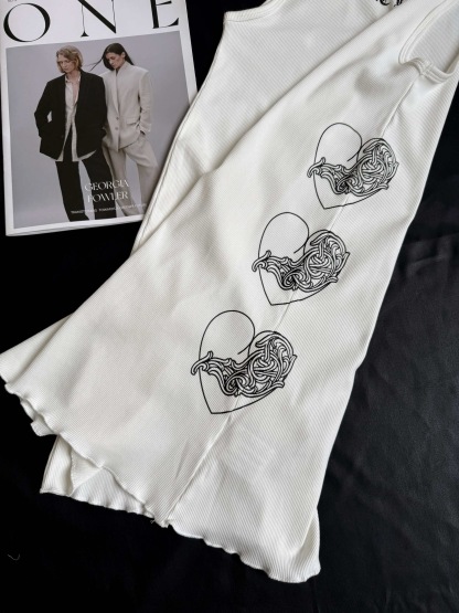 Come Hearts Latest Love Vine Skirt