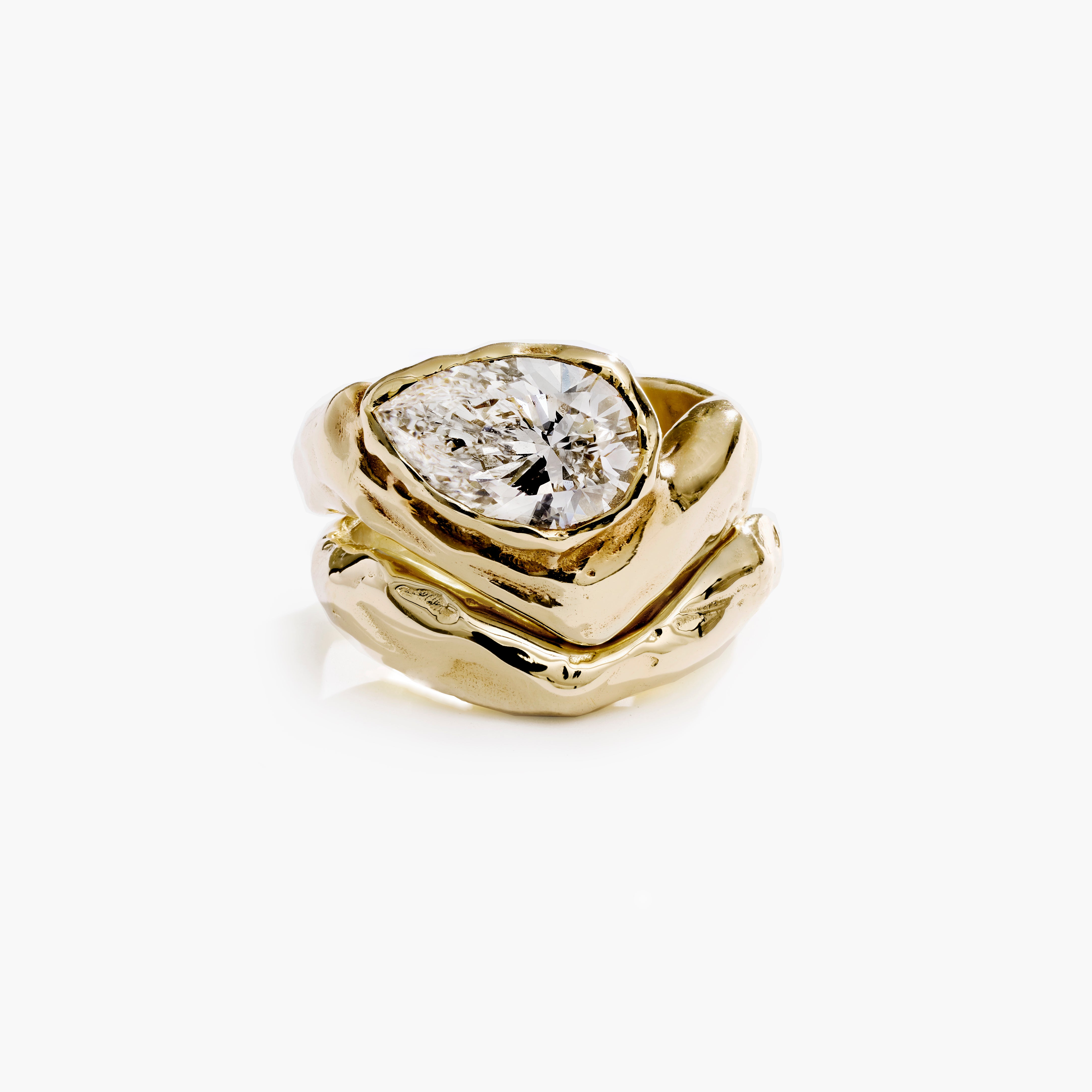 Raw-Refined: Torqued Pear-Cut Diamond Stacking Ring Set