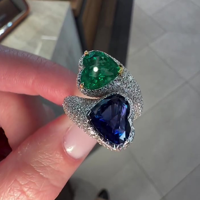 Toi et Moi Design Emerald & Blue Sapphire Micro-Pave Ring