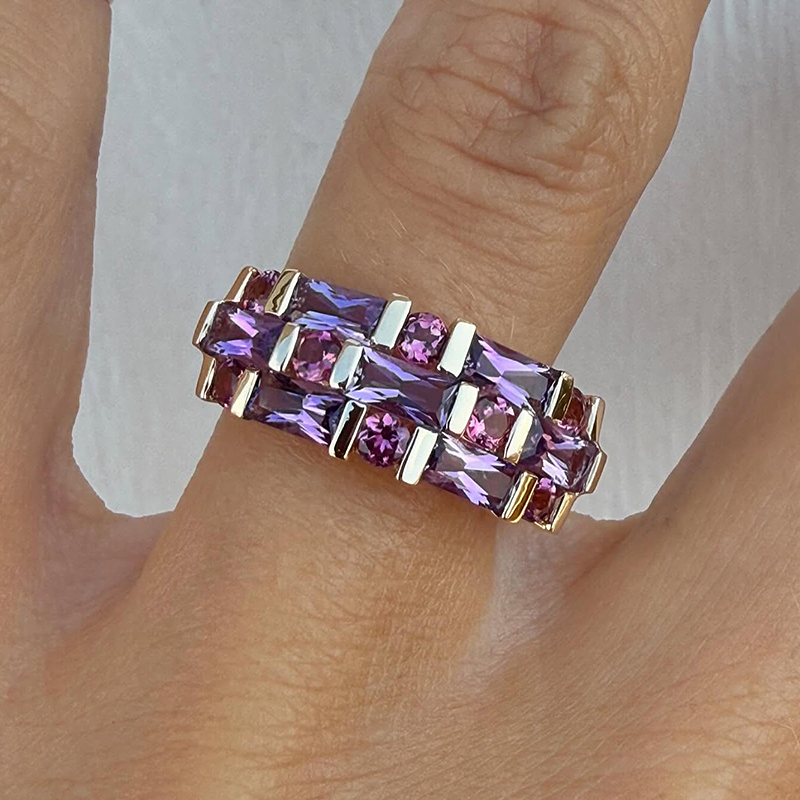 Vibrant Ombre 4.5ct Rectangle & Round Cut Purple Amethyst & Pink Sapphire Band