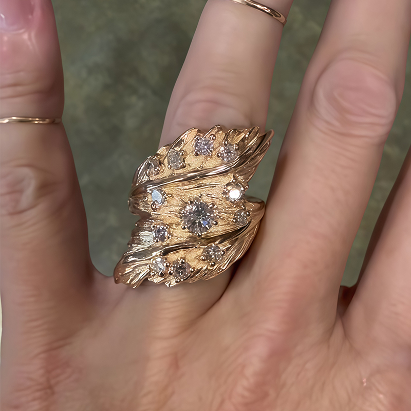 Textured Leaf Cluster Round Cut White Sapphire Band