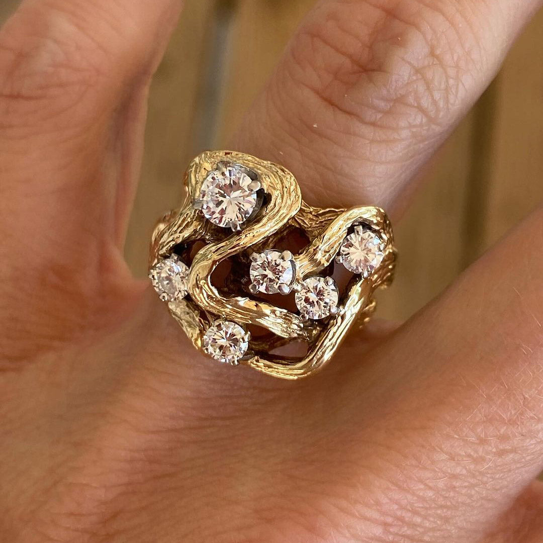 3.5ctw Round Brilliant Cut Old Art Gemstone Ring