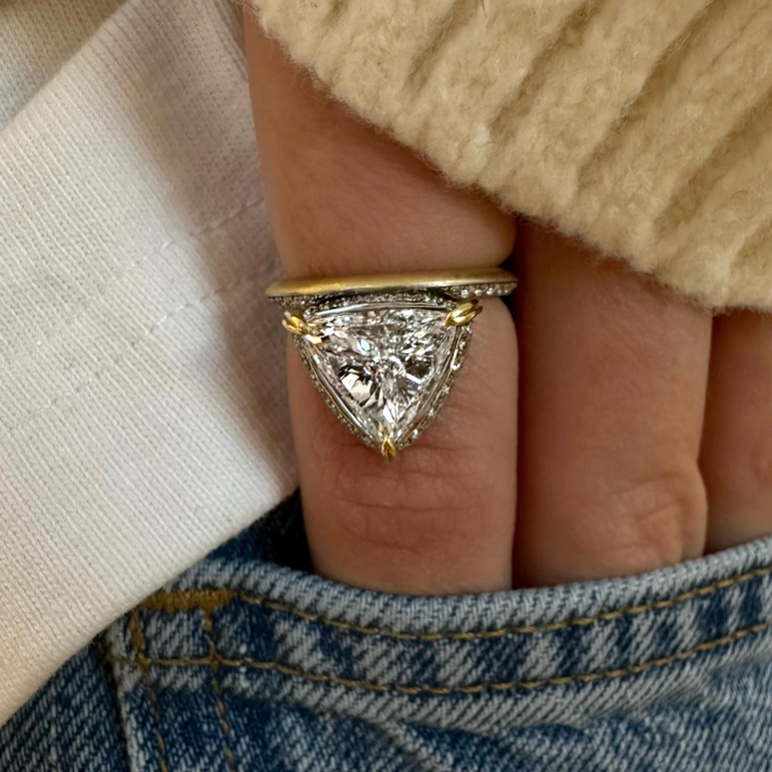 2 ctw Triangle Cut White Gemstone Engagement Ring for Men and Women