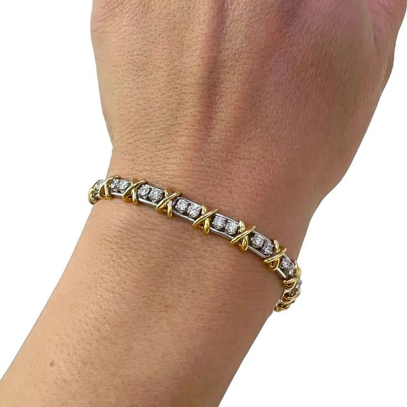 Fashion Round Cut White Sapphire Bracelet