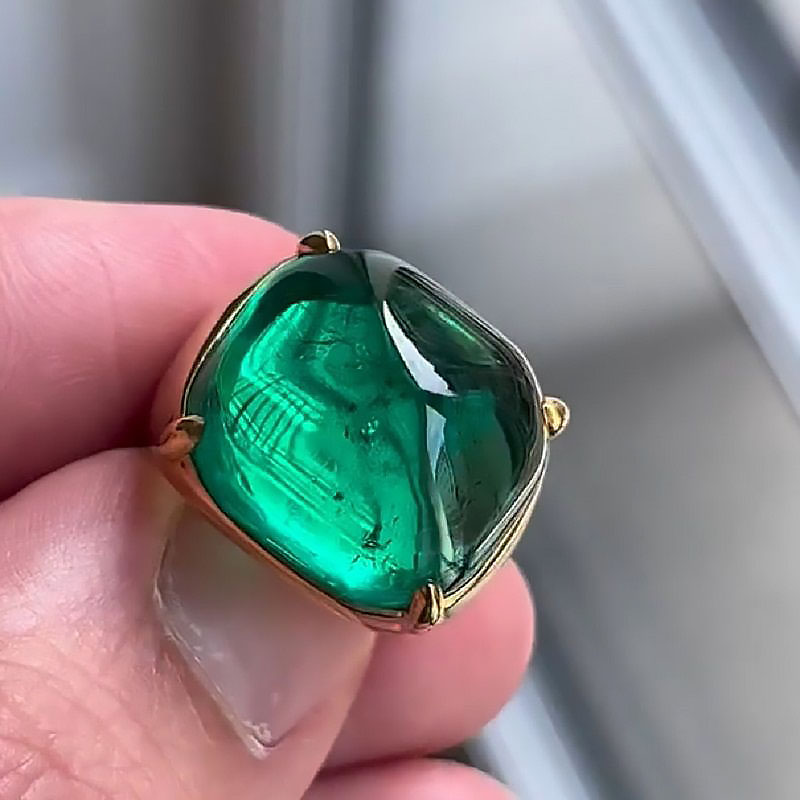 17ct Royall Colombian Cabochon Cut Emerald Sapphire Engagement Ring