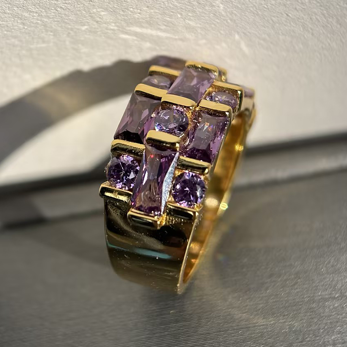 Vibrant Ombre 4.5ct Rectangle & Round Cut Purple Amethyst & Pink Sapphire Band