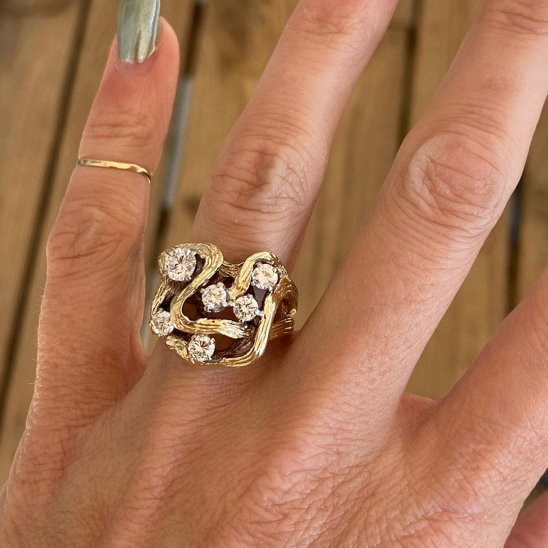 3.5ctw Round Brilliant Cut Old Art Gemstone Ring