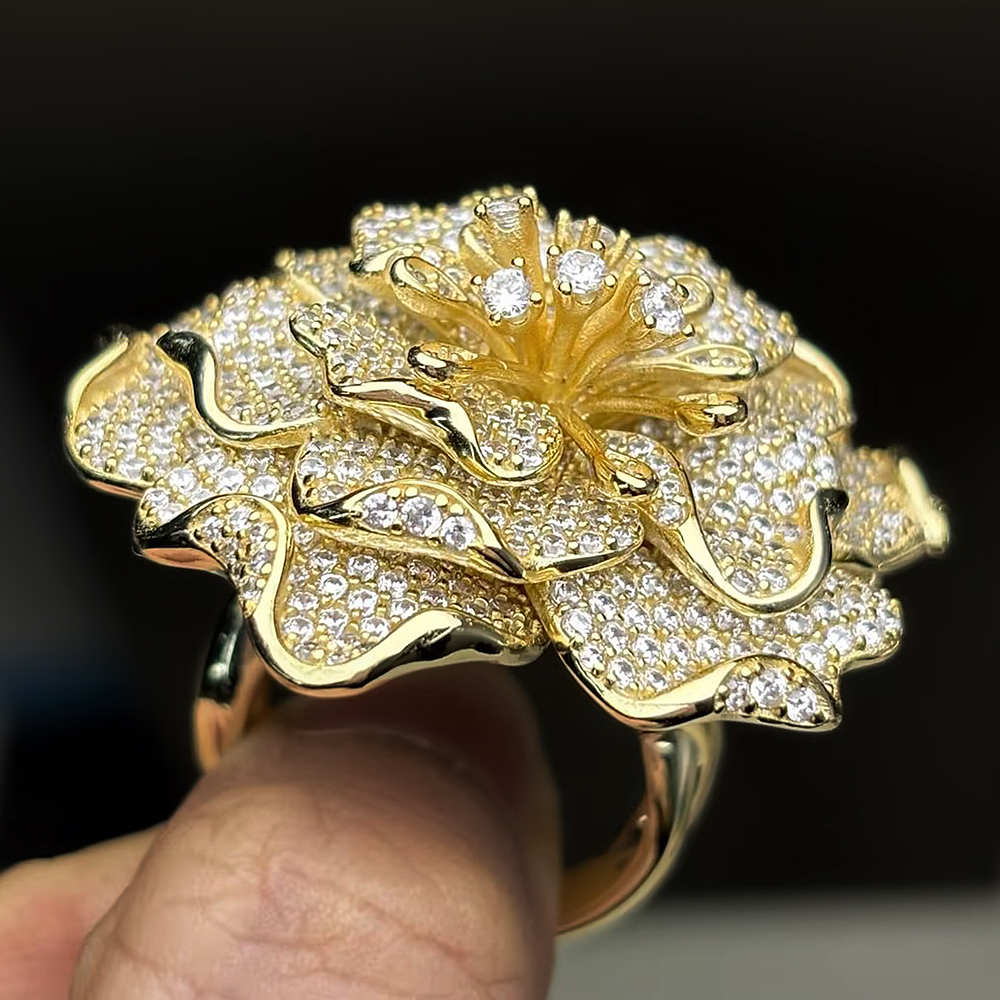 S925 Moissanite Round Cut Convertible Floral Brooch-Ring - Fierylee Made