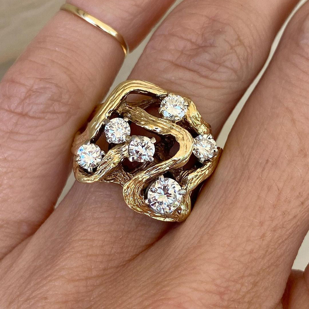 3.5ctw Round Brilliant Cut Old Art Gemstone Ring