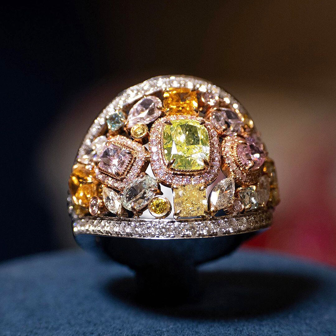 8.15ct Irregular Cut Colorful Sapphire Cocktail Ring