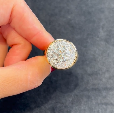 5.5 ct Round Cut White Diamond Stamp Engagement Ring