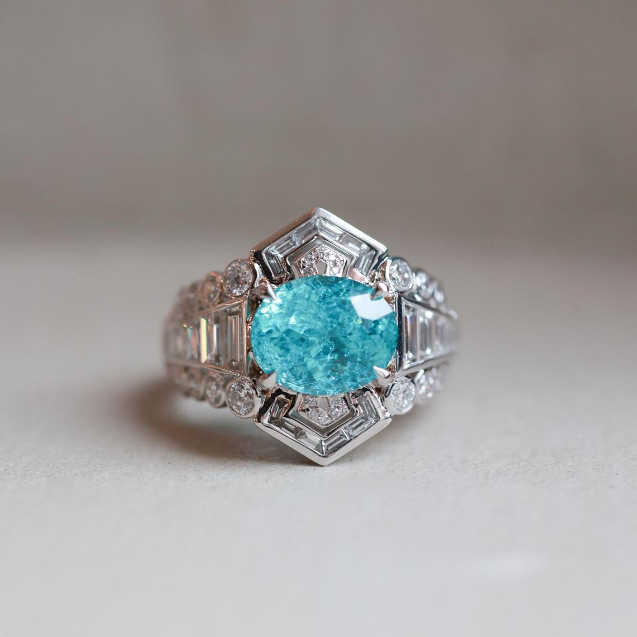 [Copy]Neon Blue Paraiba Oval Cut Double Halo Statement Ring