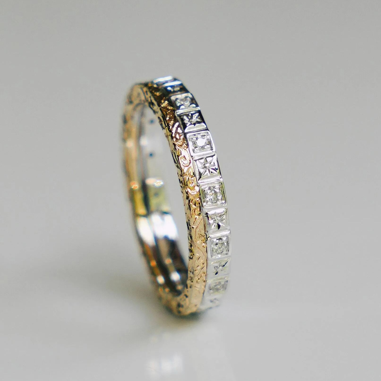 [Copy]1.5ct Mandala Tulle Intense Cornflower Blue Sapphire Band