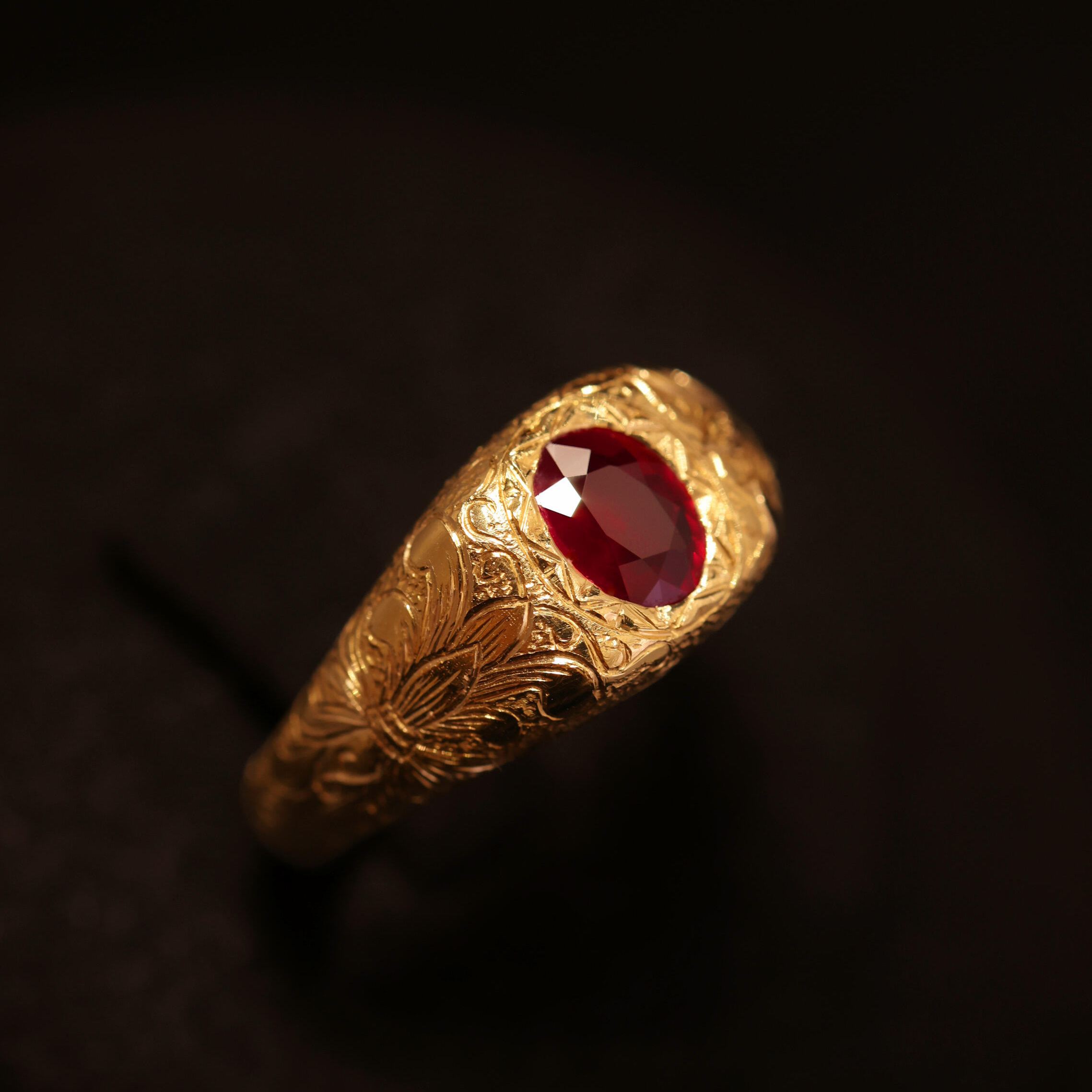 [Copy]Florentine Embrace Double Band Engraved Ring
