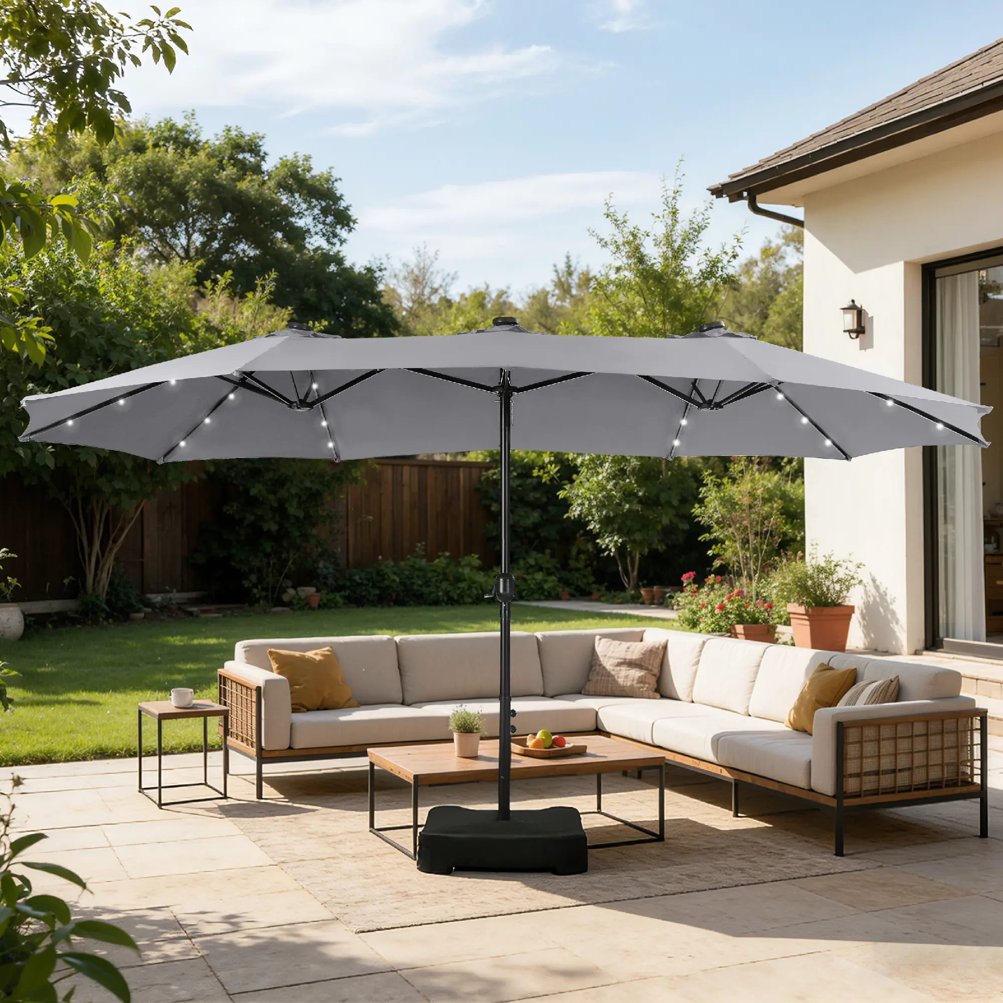 [Summer Vibes] Sombrilla de Patio Extra Grande de 15 pies, de Doble Cara, con Base y Luces LED — Amplia Estructura de Acero, Protección UV, Base Metálica Incluida, Práctica Manivela