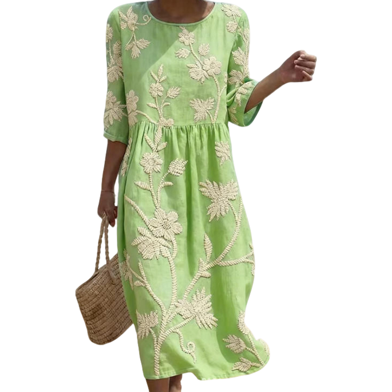 🌿 Das bestickte Leinen-Kleid: Zeitlose Eleganz für jeden Tag