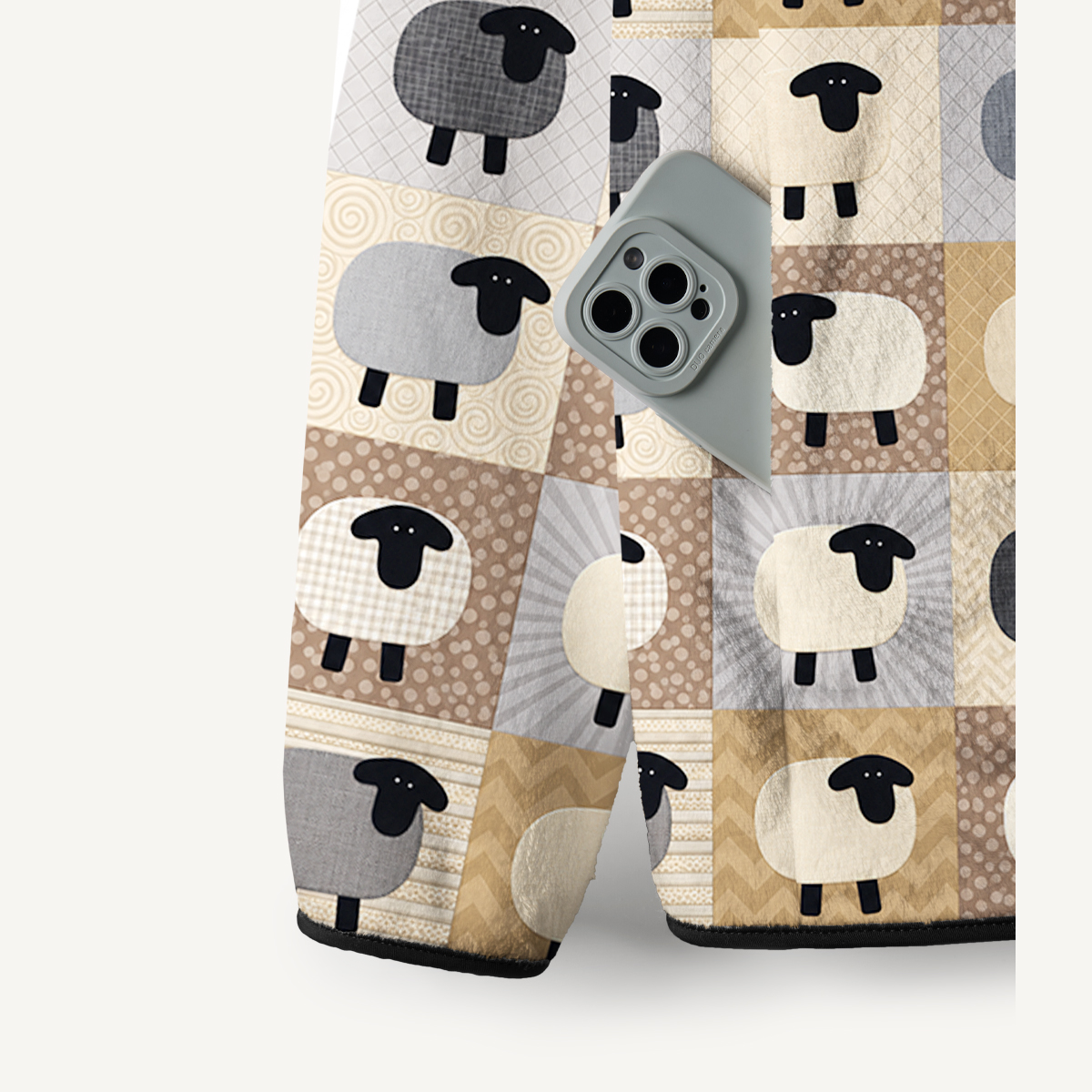 Cozy Sheep Patchwork Quilt Print Fleece Jacket