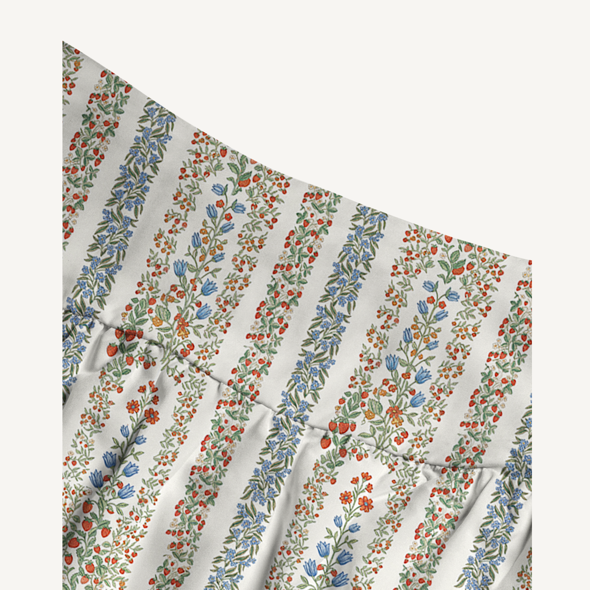 Strawberry Vine Tales Print Maxi Skirt