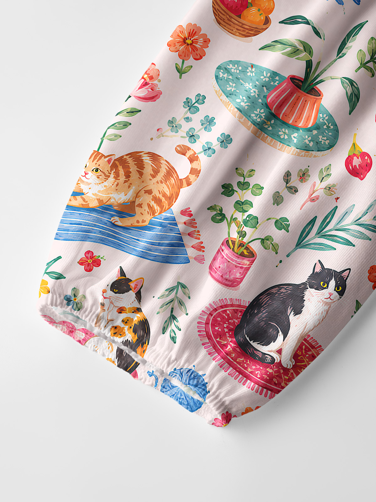 Cozy Garden Cats on Colorful Rugs Print Boho Long Sleeve Tie‑Neck Blouse