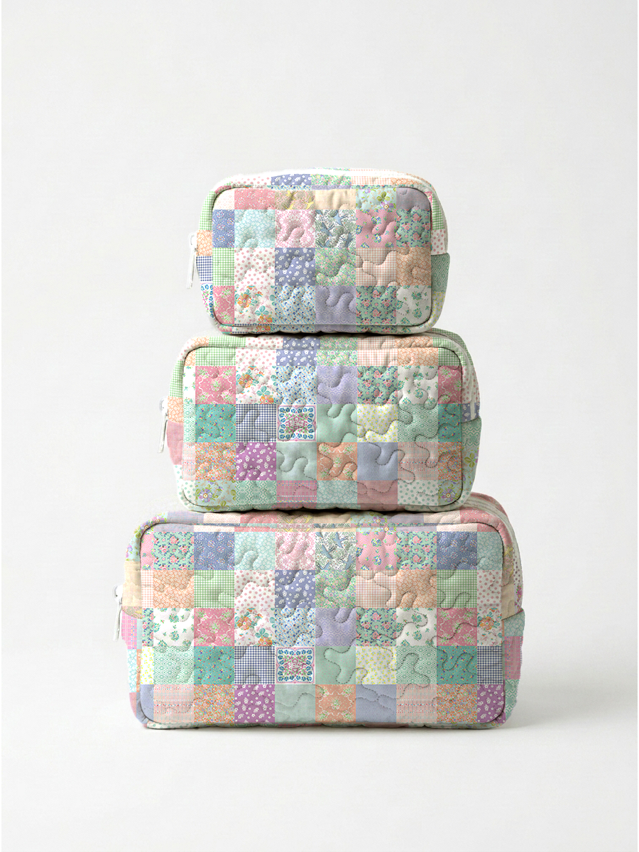 Vintage Quilt Patchwork Print Cloud Quilted Cosmetic Pouch