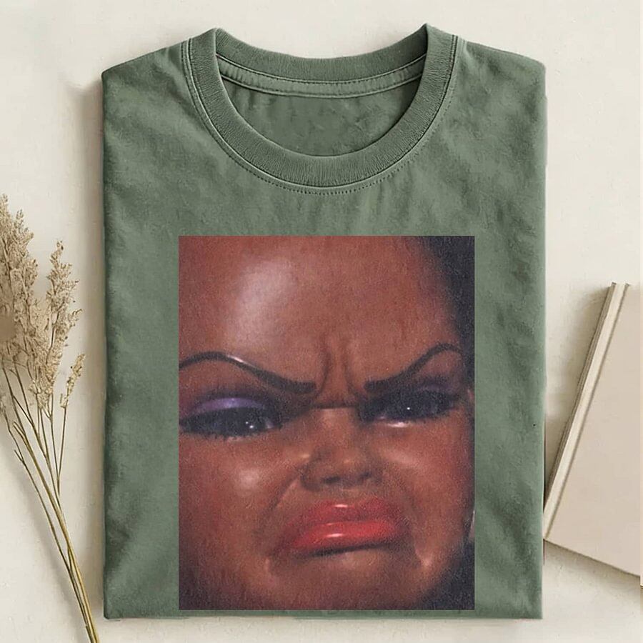 CRYING BLACK GIRL DOLL FACE SHORT-SLEEVED TEE